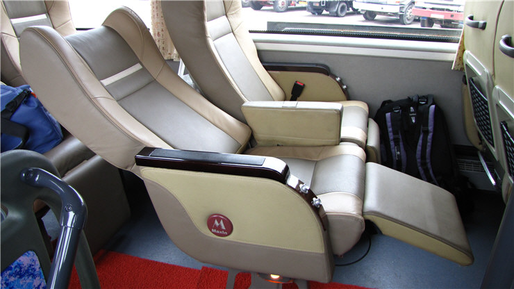 FL802c.jpg