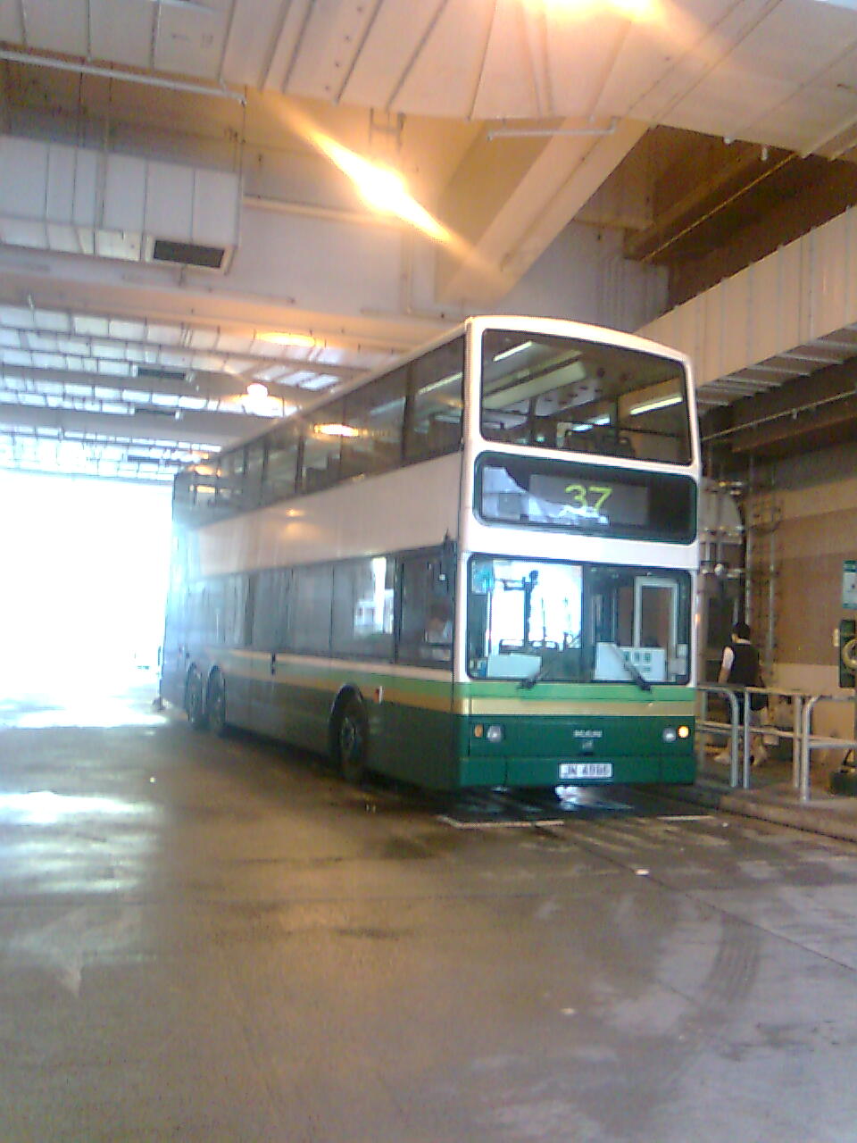 MTR 0510034.jpg