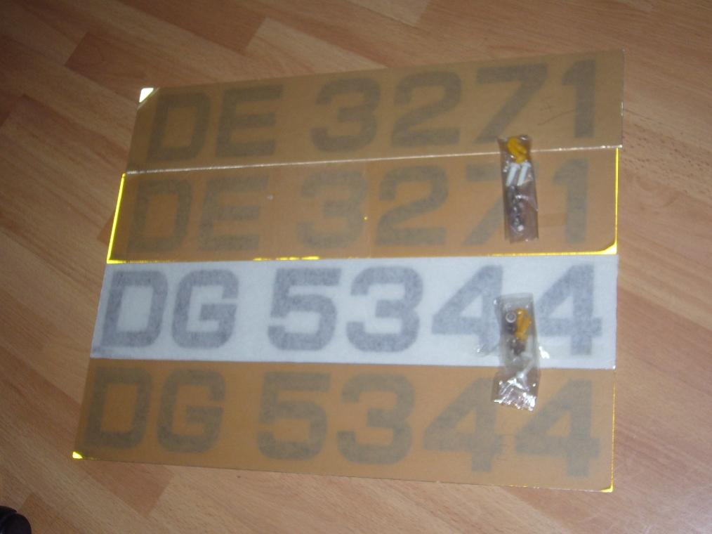 P1040776_licences.JPG
