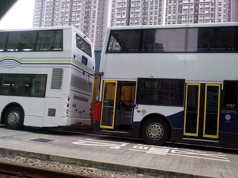 MTR606_2.jpg