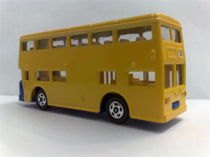 95Yellow02.jpg