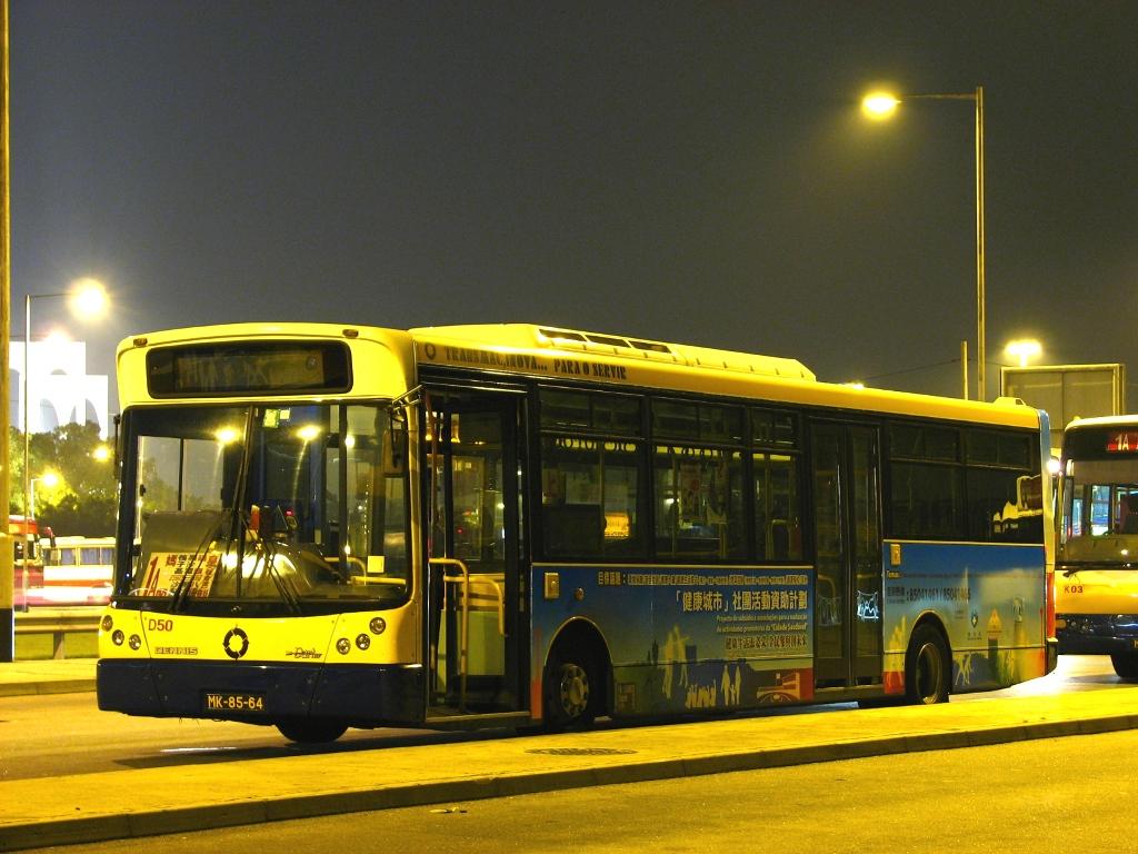 bus19040.JPG