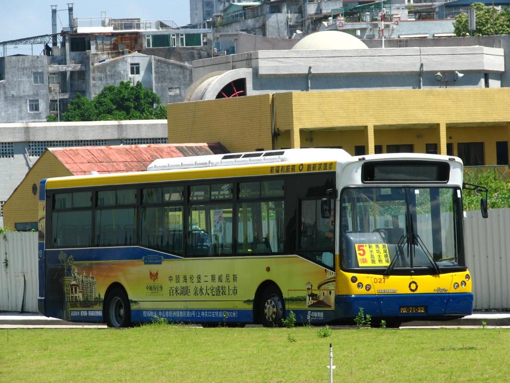 bus19046.JPG