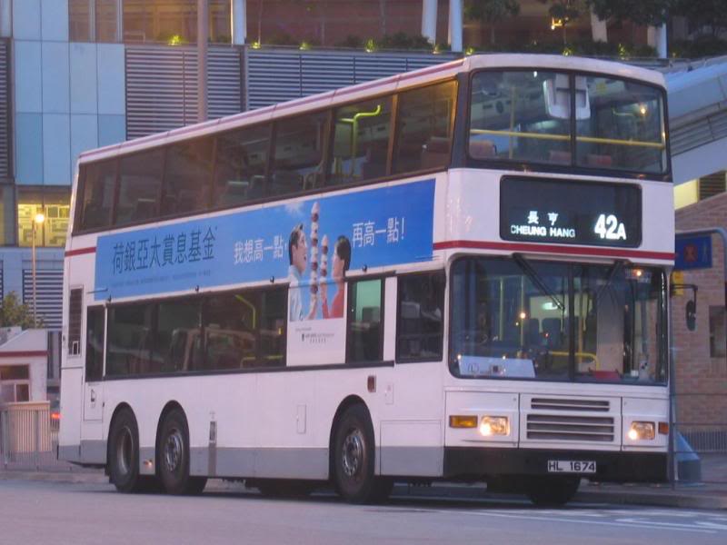 bus14943.jpg
