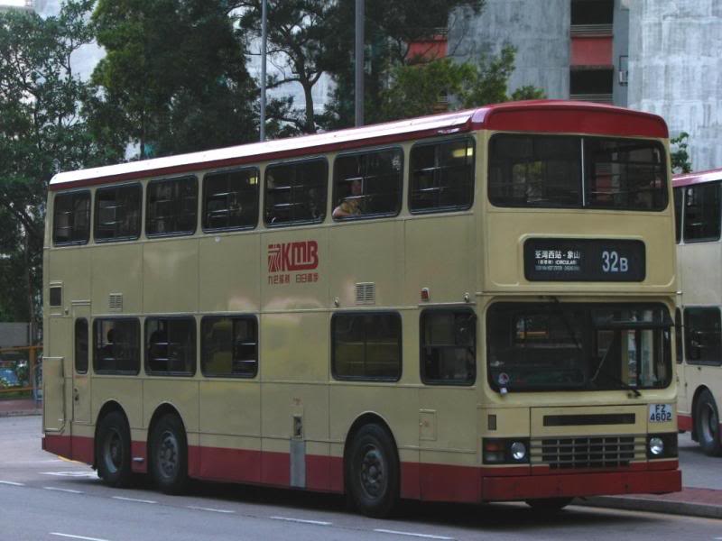 bus18518.jpg