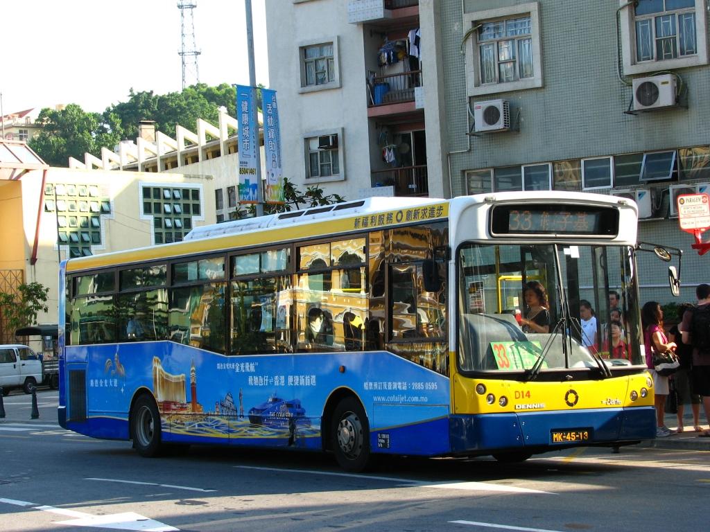 bus19065.JPG