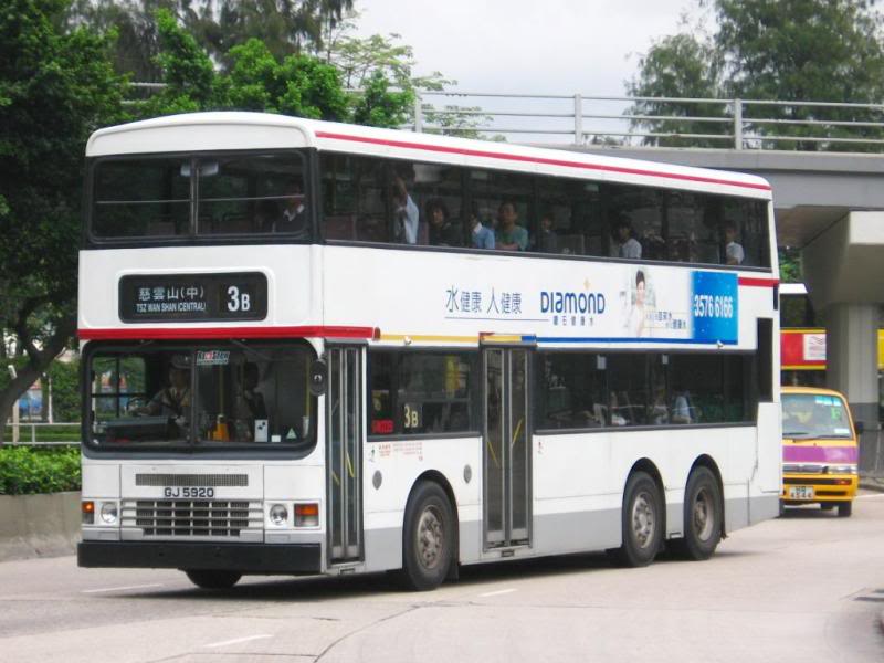 bus17104.jpg