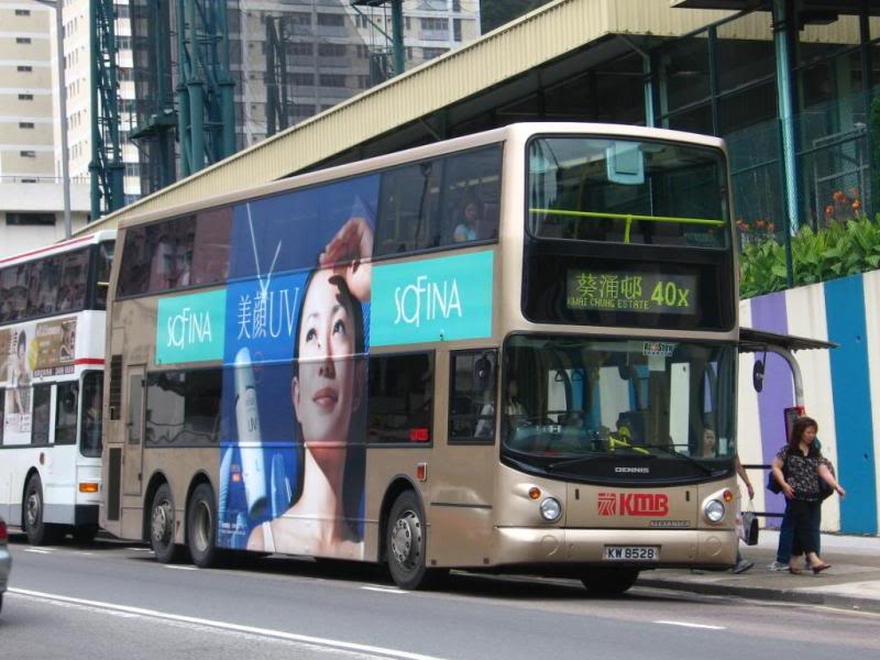 bus16977.jpg
