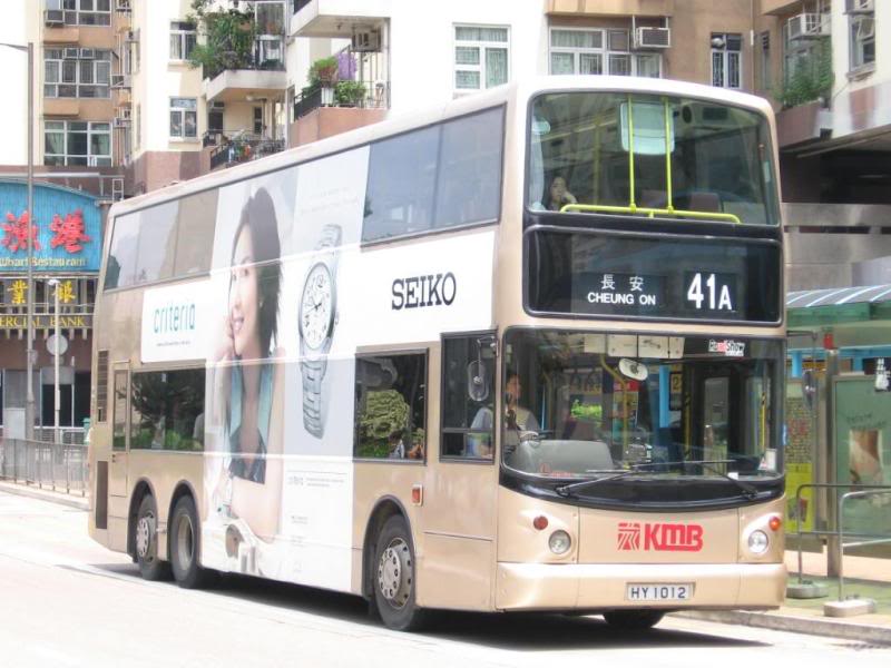 bus16877.jpg