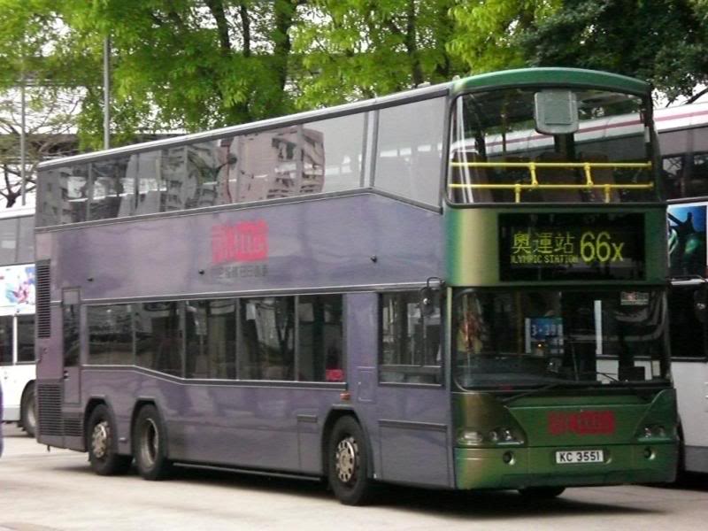 bus18343.jpg