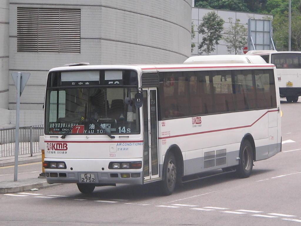 bus15731.JPG