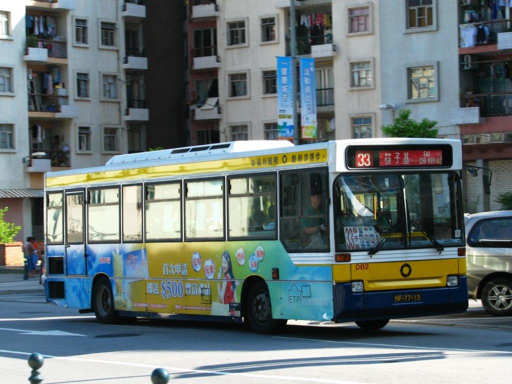 bus19061.JPG