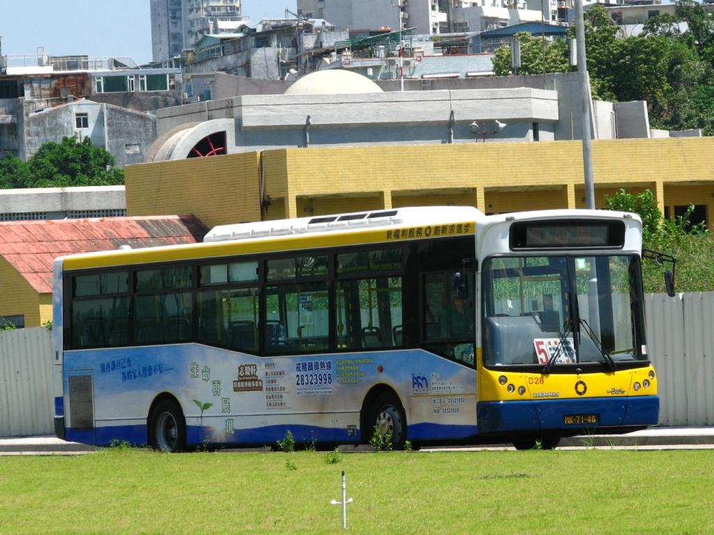 bus19047.JPG
