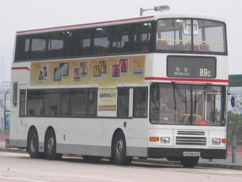 bus17668.jpg