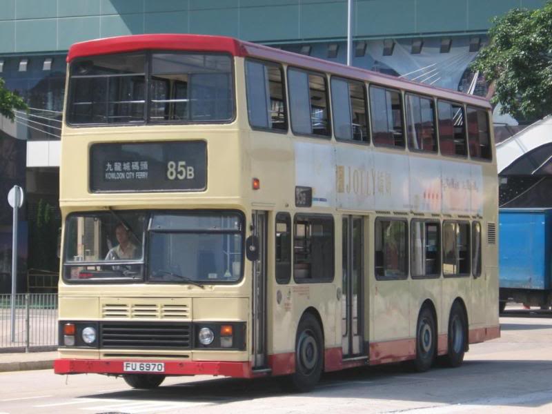 bus16666.jpg