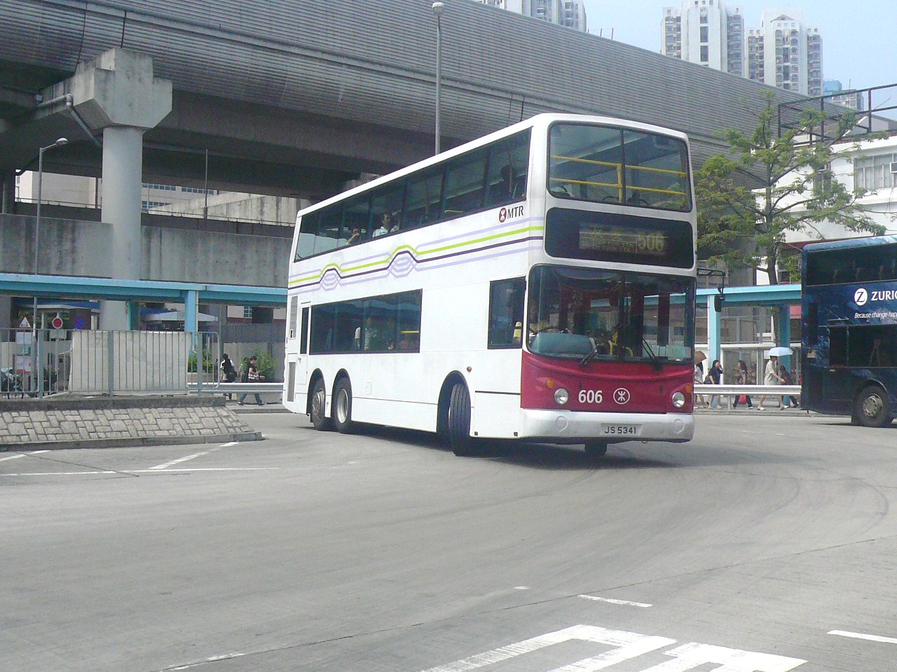 bus 115.JPG