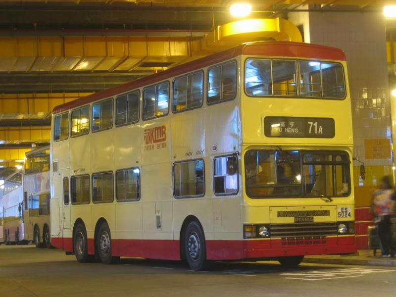 bus13513.jpg
