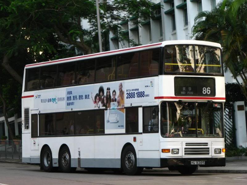 bus18692.jpg