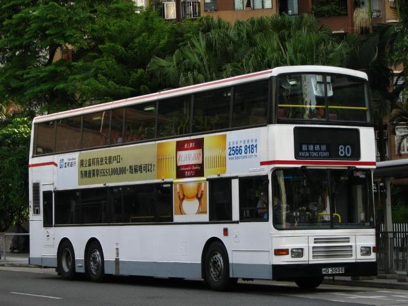 bus18702.jpg