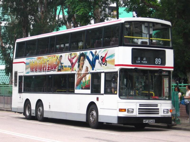 bus17815.jpg