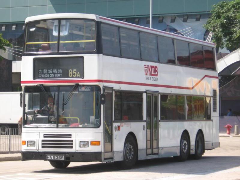 bus16658.jpg
