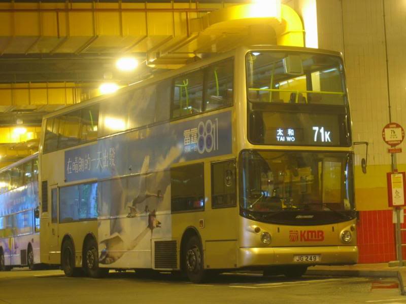 bus13534.jpg