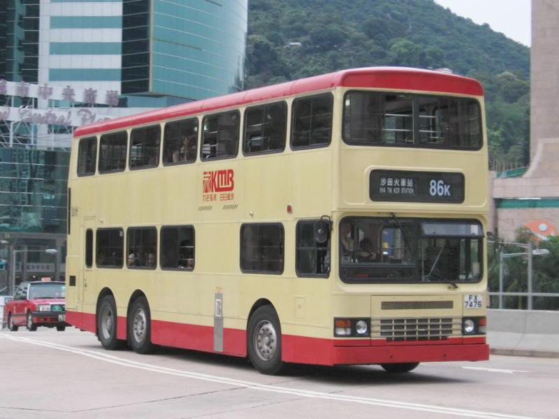 bus16421-1.jpg