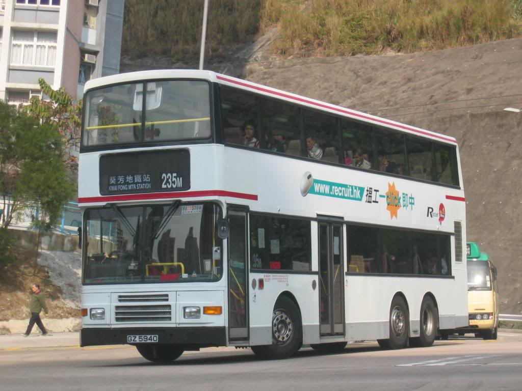 bus14906.jpg