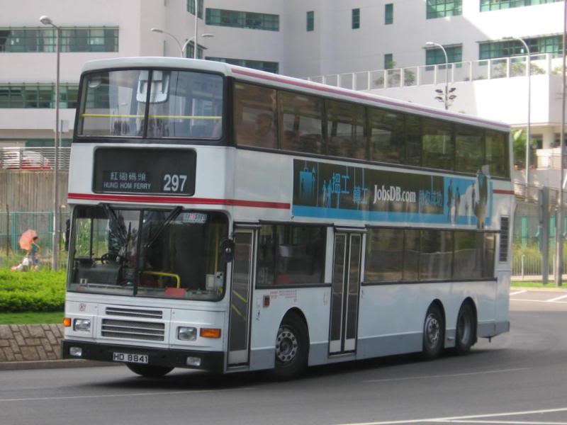 bus16613.jpg