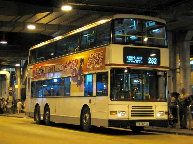 bus16437.jpg