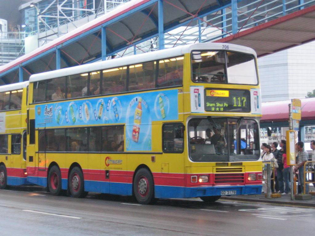 bus10001.jpg