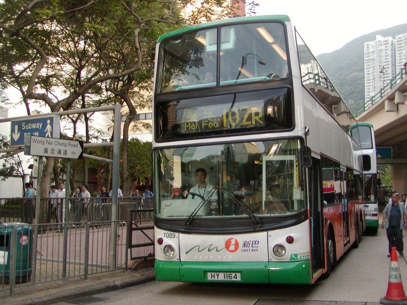 n_102r_3.jpg