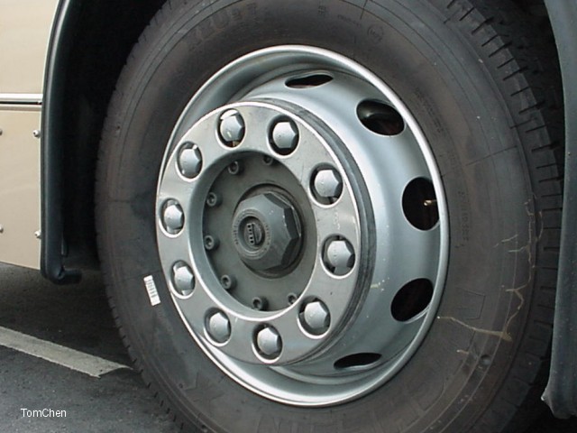 2001011215.jpg