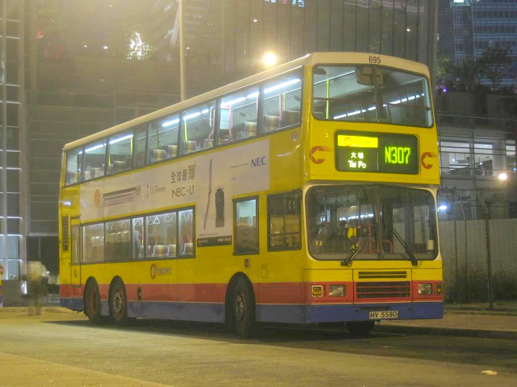 bus13330.jpg