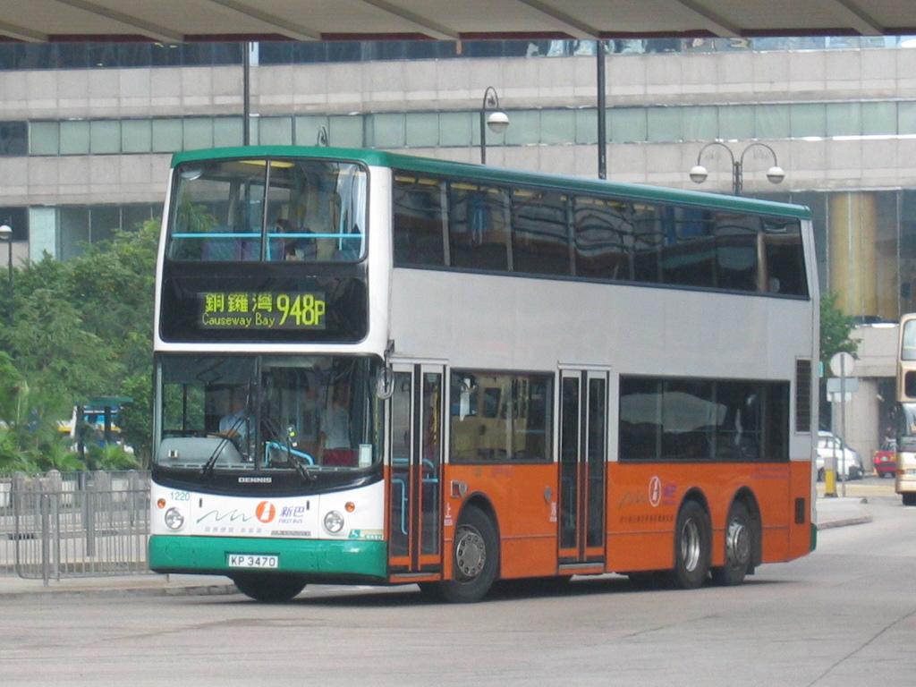 bus10045.JPG