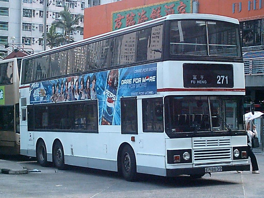 bus8286.JPG