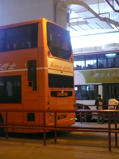 bus 115.JPG