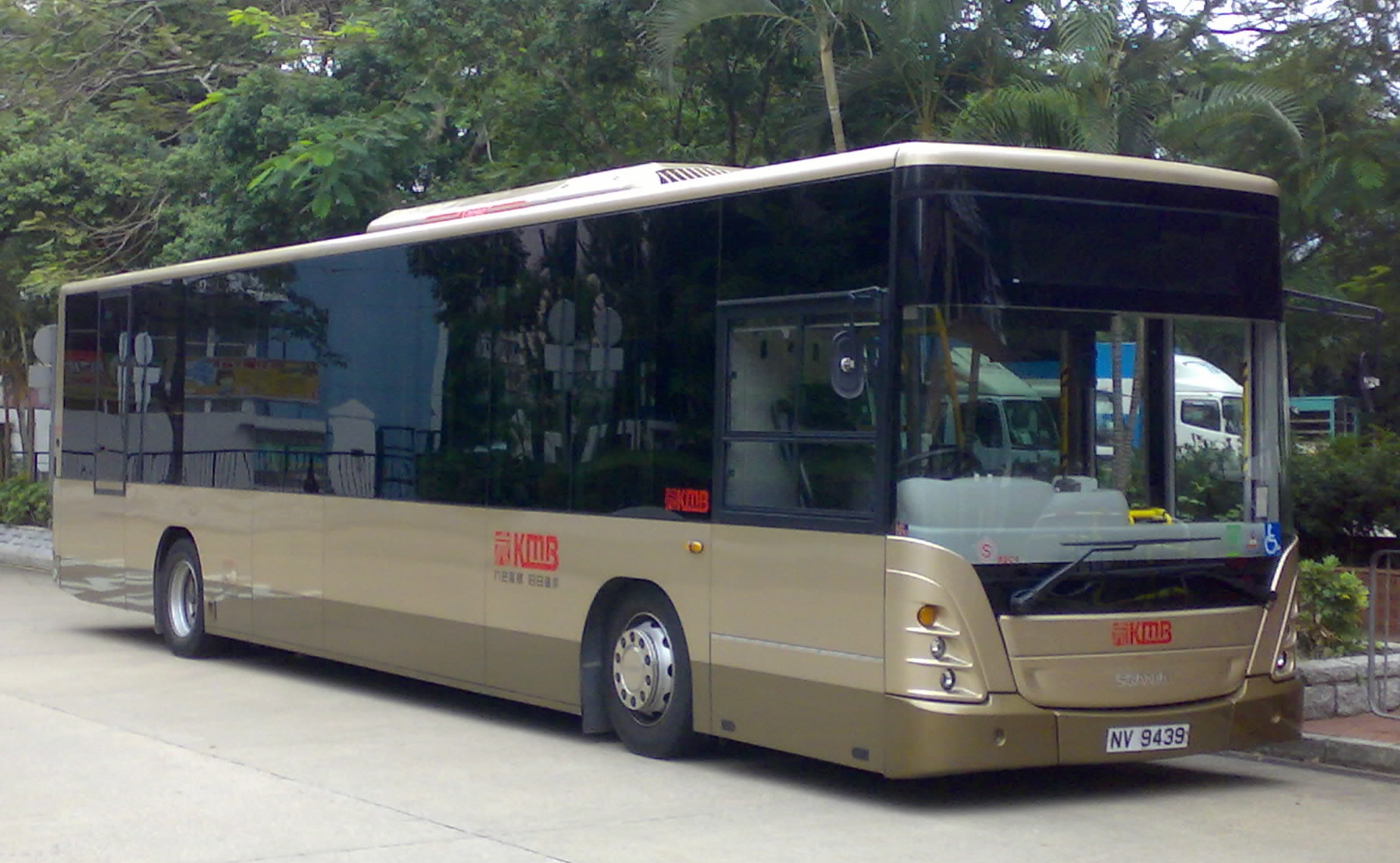 20091114835-001.jpg