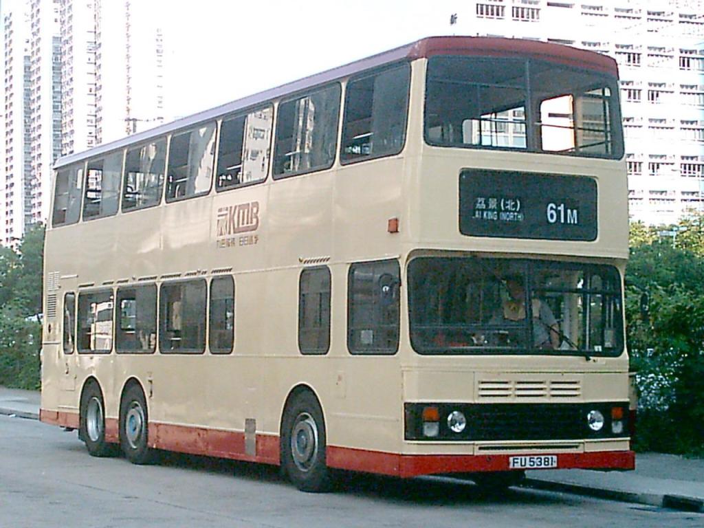 bus8159.jpg