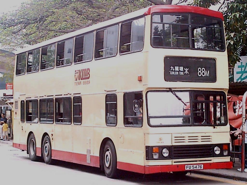 bus4320.JPG