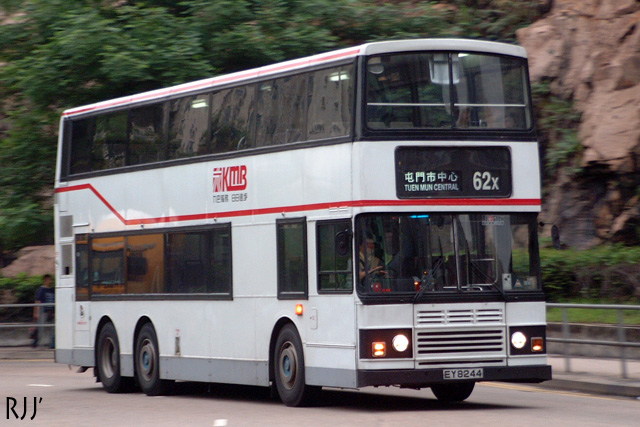 ey8244.jpg