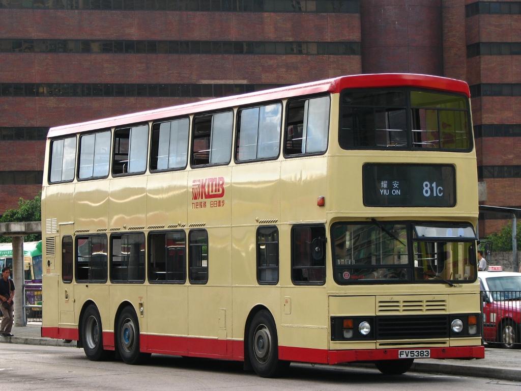 bus18641.JPG