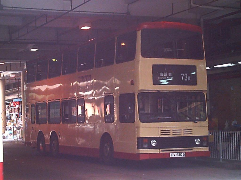 bus16170.JPG