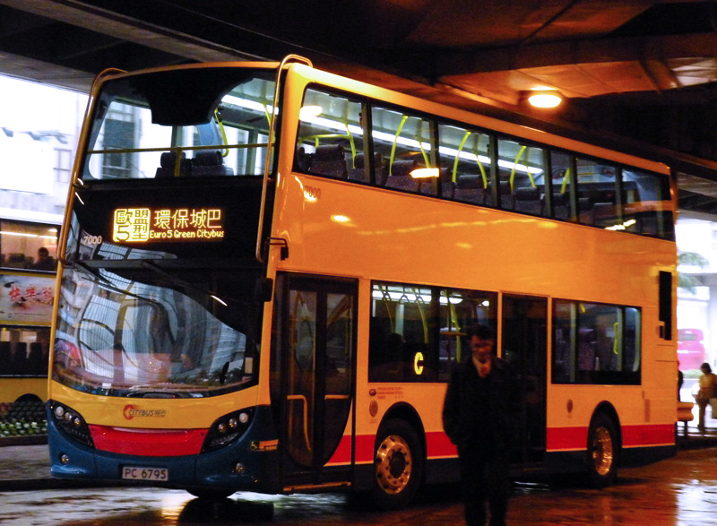 7000PC6795C1.jpg