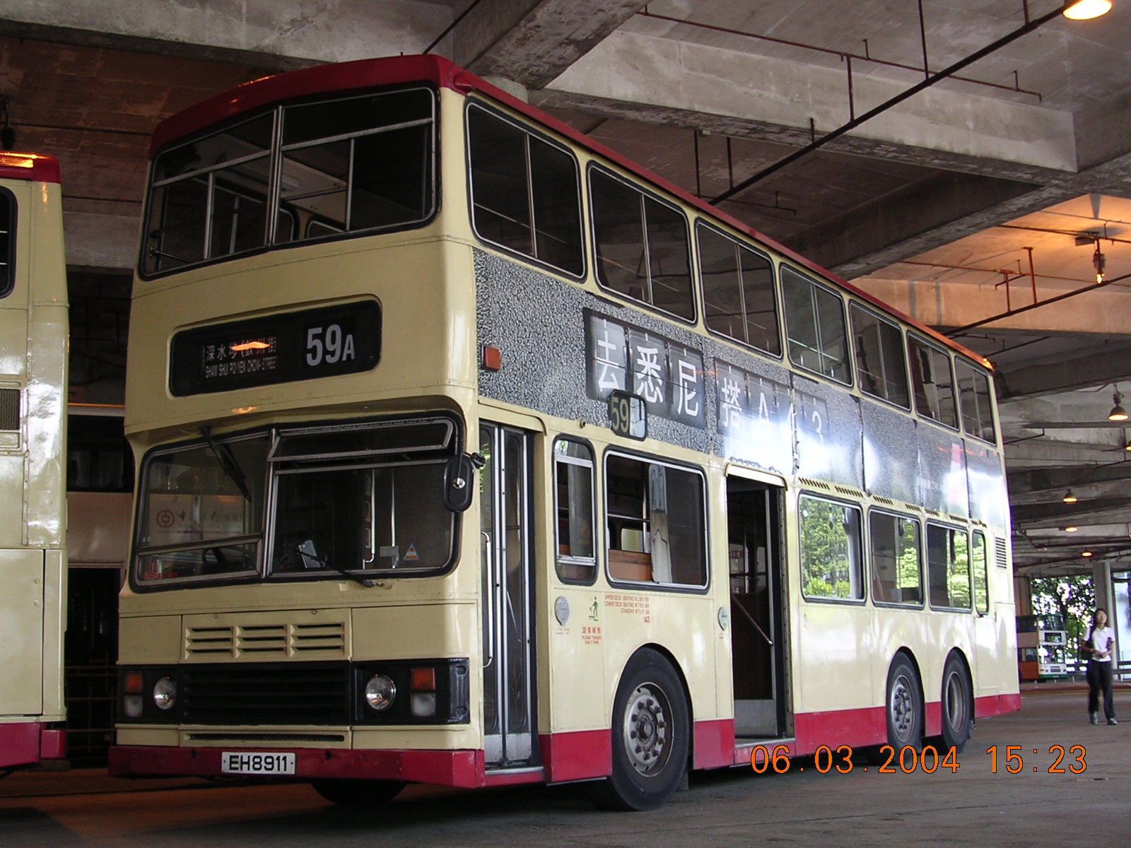 EH8911@59A.JPG