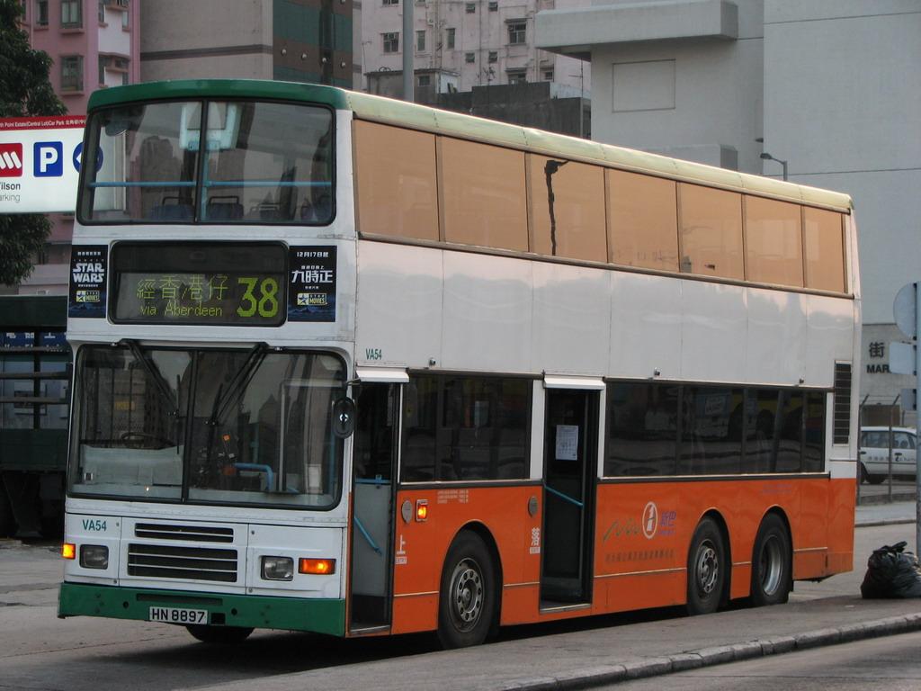bus18183.jpg