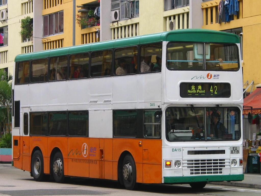 bus15257.JPG