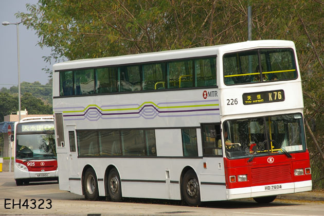 HD7604_K76_01.jpg