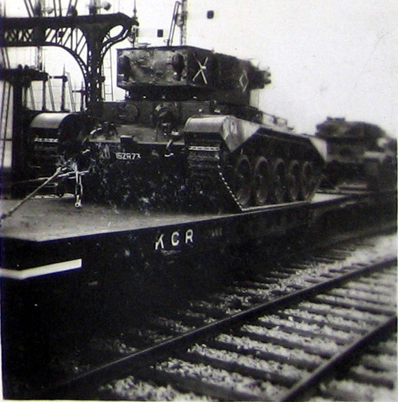 KCR運坦克2.jpg