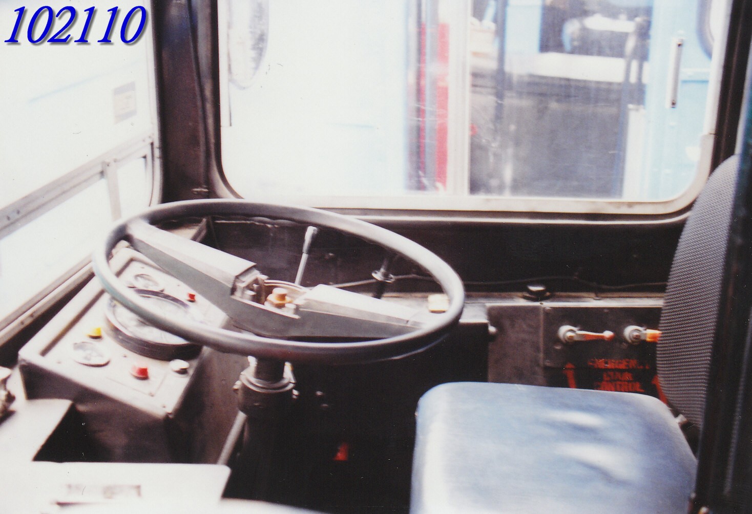 DL1-i1001.jpg